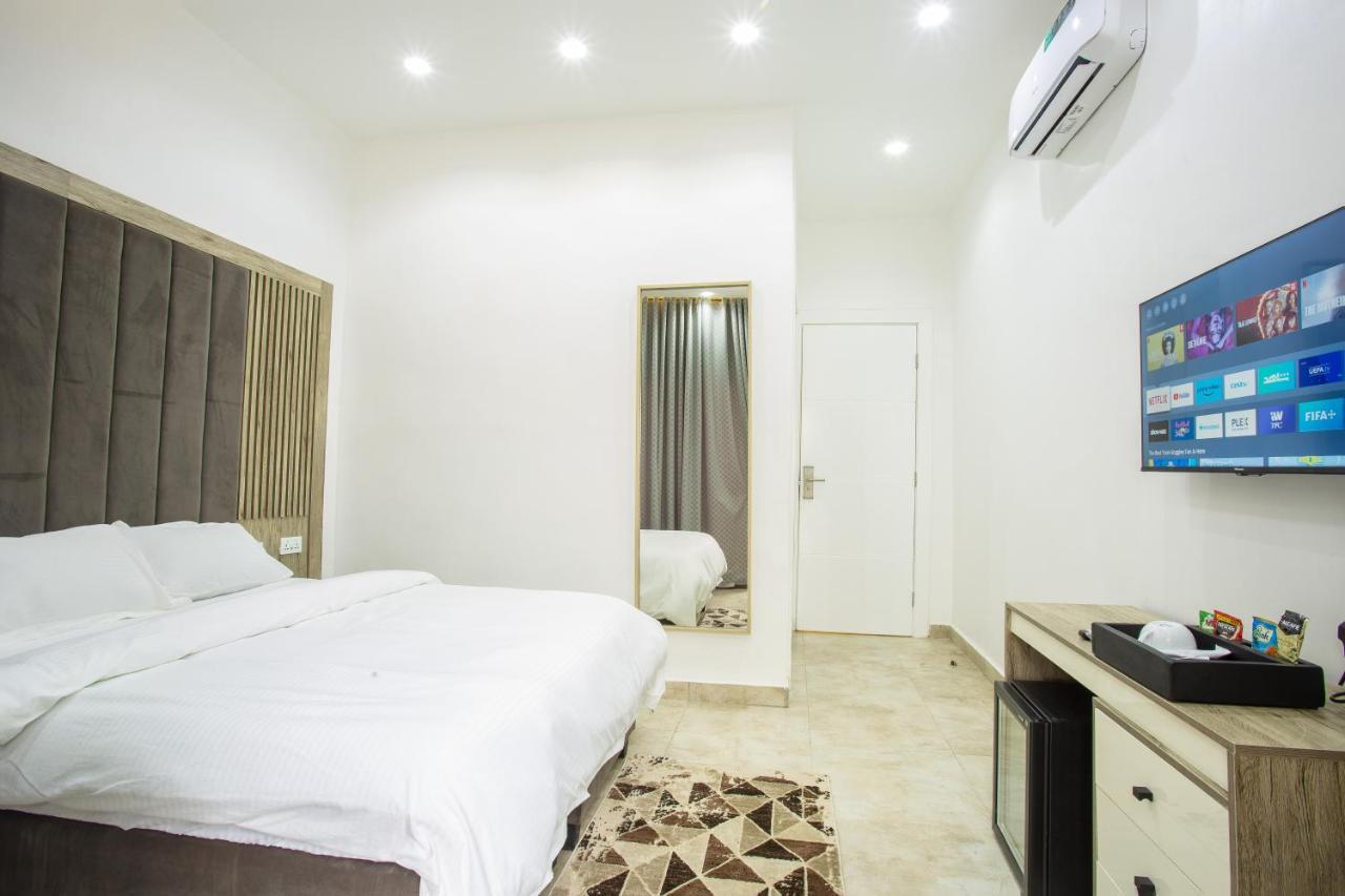 De Manchy Hotels & Suites Ибадан Экстерьер фото